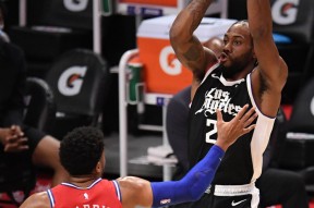 爱游戏-里程碑夜！孟菲斯灰熊篮板制胜，欧篮联集结日刷纪录，球迷炸锅，数据趋势出现新变化的简单介绍